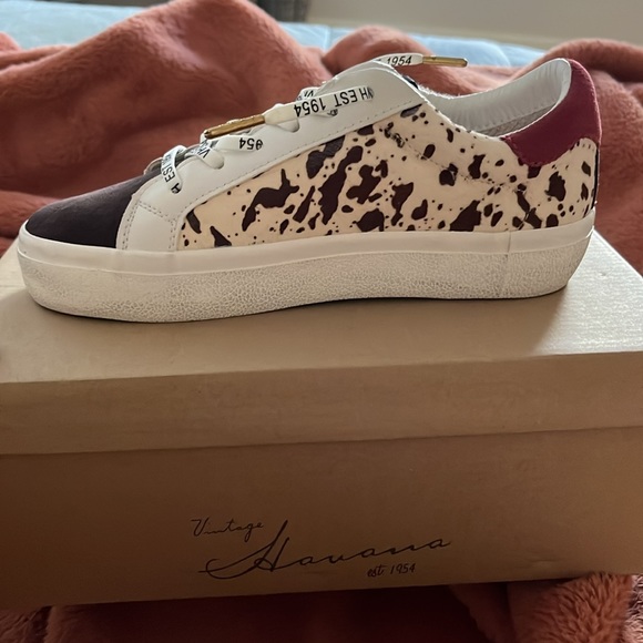 Vintage Havana Wine Multicolor Cowprint Sneakers - Picture 2 of 4
